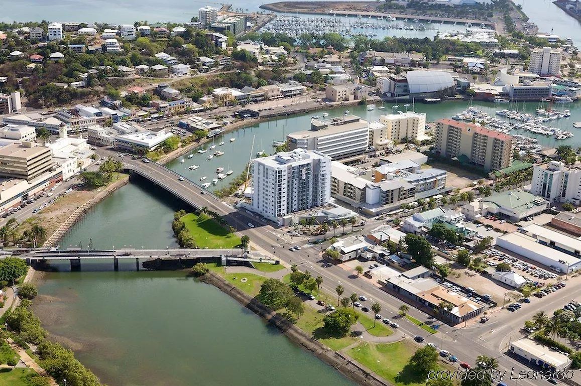 Oaks Townsville Gateway Suites