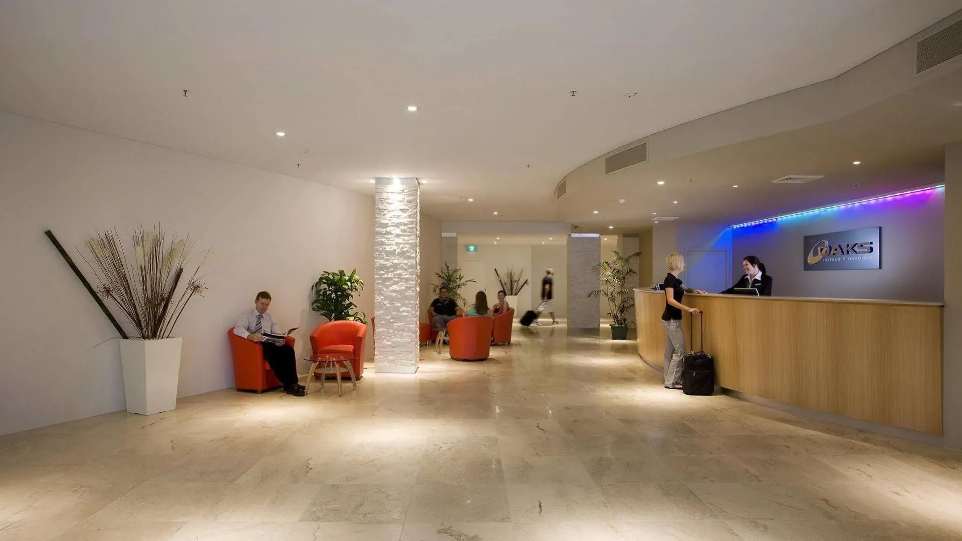 Oaks Townsville Gateway Suites Aparthotel